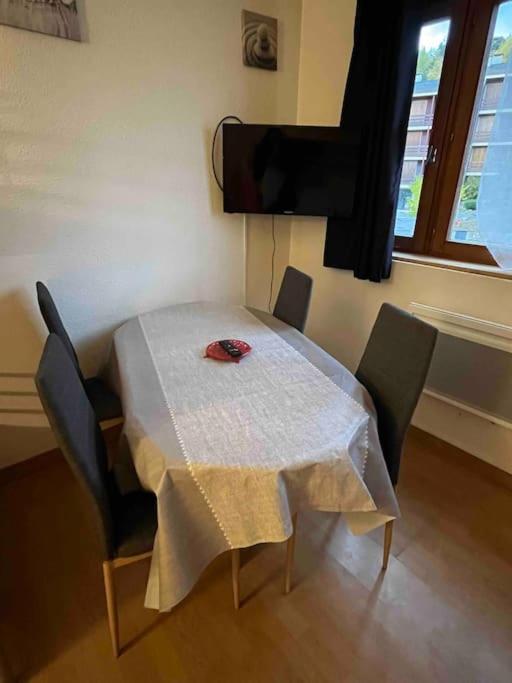Charmant Studio A Font-Romeu Avec Place De Parking Dış mekan fotoğraf